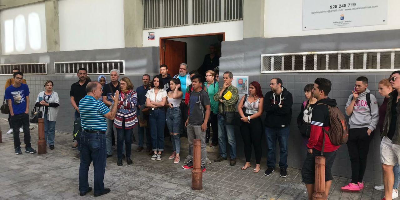 El CEPA Las Palmas guarda un minuto de silencio en protesta por asesinato de Laura Luelmo